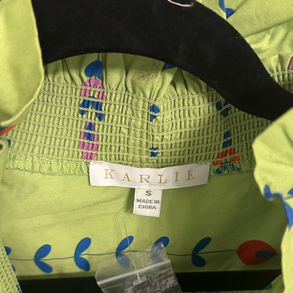 KARLIE top with Floral Pattern - Picture 2 of 2